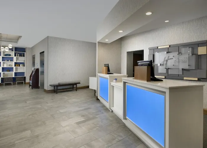 Holiday Inn Express Baltimore At The Stadiums By Ihg